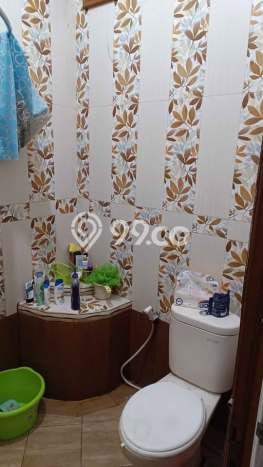 Siap Huni Hunian Elit 5 Kamar di Jambangan Dekat ke Mana Pun Siap Huni Hunian Elit 5 Kamar di Jambangan Dekat ke Mana Pun