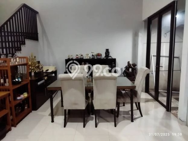 Rumah Mewah Dijual LT 180m2 di Kenjeran, Surabaya Rumah Mewah Dijual LT 180m2 di Kenjeran, Surabaya