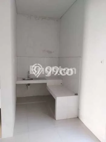 For Sale Rumah 3 Kamar Lokasi Strategis Nyaman dan Strategis di Rungkut For Sale Rumah 3 Kamar Lokasi Strategis Nyaman dan Strategis di Rungkut