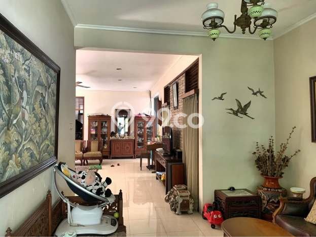 Siap Huni Rumah Mewah 4 Kamar di Wonocolo Dekat ke Mana Saja Siap Huni Rumah Mewah 4 Kamar di Wonocolo Dekat ke Mana Saja
