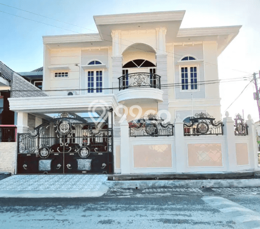 For Sale Rumah Mewah Exclusive di Manyar, Surabaya For Sale Rumah Mewah Exclusive di Manyar, Surabaya
