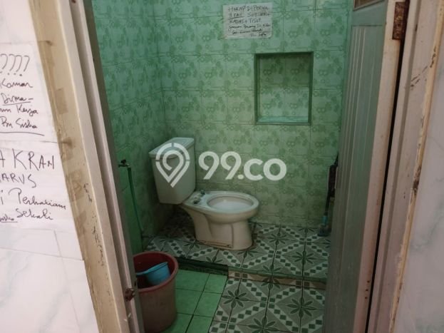 Dijual Rumah Kost di Ketintang, Surabaya, 11 KT, 6 KM, Bangunan 250m2 Dijual Rumah Kost di Ketintang, Surabaya, 11 KT, 6 KM, Bangunan 250m2
