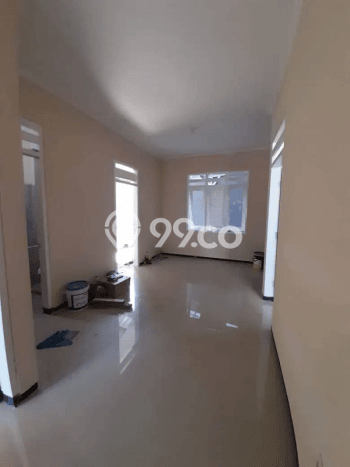 Jual Rumah Bagus Siap Huni LB 180m2 di Rungkut, Surabaya Jual Rumah Bagus Siap Huni LB 180m2 di Rungkut, Surabaya