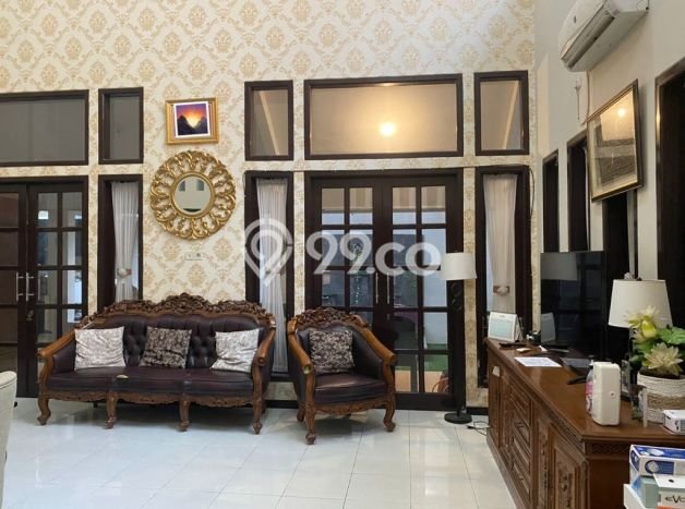Dijual Rumah Premium dengan Fasilitas Sekitar Komplit di Gayungan, Surabaya Dijual Rumah Premium dengan Fasilitas Sekitar Komplit di Gayungan, Surabaya