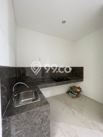Jual Rumah Favorit Siap Huni LB 150m2 di Rungkut, Surabaya Jual Rumah Favorit Siap Huni LB 150m2 di Rungkut, Surabaya