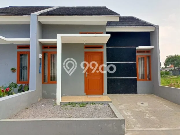 Jual Rumah Harga Miring Katapang Punya 2 Kamar & LT 72m2 Jual Rumah Harga Miring Katapang Punya 2 Kamar & LT 72m2