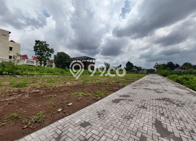 Dijual Kost di Kawasan Depok, Sleman, Spesifikasi 18 KT, 18 KM, 450m2 Dijual Kost di Kawasan Depok, Sleman, Spesifikasi 18 KT, 18 KM, 450m2