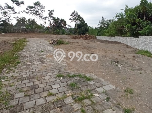 Lahan untuk Dijual Lokasi Gondokusuman, Yogyakarta Luas 356m2 SHM Lahan untuk Dijual Lokasi Gondokusuman, Yogyakarta Luas 356m2 SHM