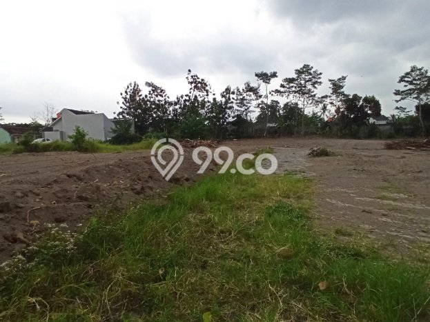 Lahan untuk Dijual Lokasi Gondokusuman, Yogyakarta Luas 356m2 SHM Lahan untuk Dijual Lokasi Gondokusuman, Yogyakarta Luas 356m2 SHM