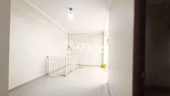 Rumah Modern 3 KT LT 90m2 di Batam Centre Rumah Modern 3 KT LT 90m2 di Batam Centre