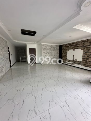 PENAWARAN TERBAIK! Rumah Strategis area Batam Centre, Luas 306m² LB 400m² PENAWARAN TERBAIK! Rumah Strategis area Batam Centre, Luas 306m² LB 400m²