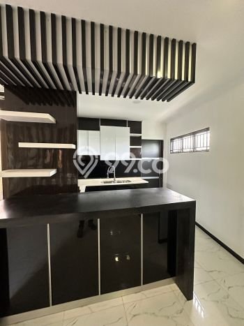 PENAWARAN TERBAIK! Rumah Strategis area Batam Centre, Luas 306m² LB 400m² PENAWARAN TERBAIK! Rumah Strategis area Batam Centre, Luas 306m² LB 400m²