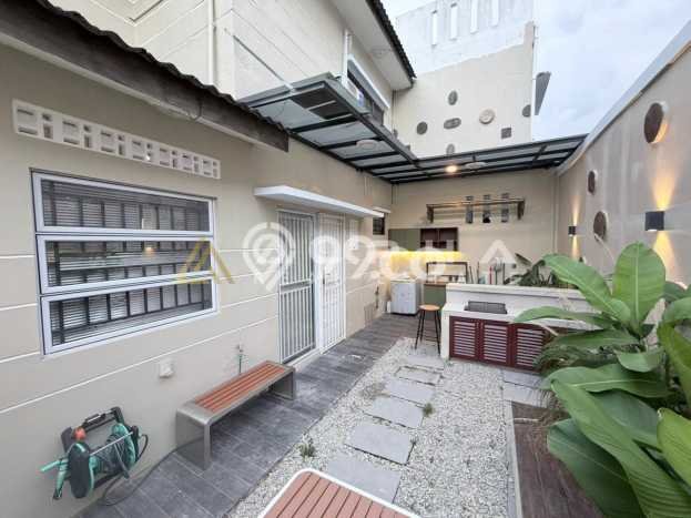 Rumah Mewah LB 116m2 Siap Huni Desain Elegan di Batam Centre, Batam Rumah Mewah LB 116m2 Siap Huni Desain Elegan di Batam Centre, Batam