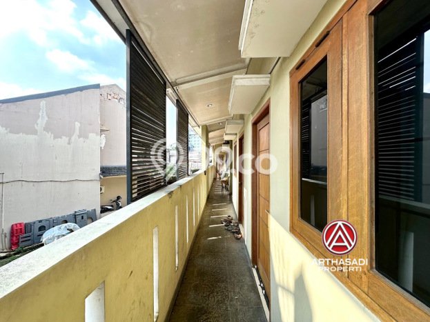 Dijual Kost Strategis di Tebet, Jakarta Selatan 9 KT, 8 KM, Luas Bangunan 320m2 Dijual Kost Strategis di Tebet, Jakarta Selatan 9 KT, 8 KM, Luas Bangunan 320m2