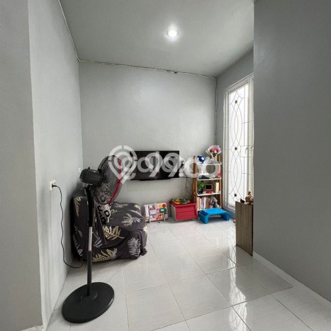 For Sale Rumah 2 Kamar Lokasi Strategis Nyaman dan Strategis di Taman For Sale Rumah 2 Kamar Lokasi Strategis Nyaman dan Strategis di Taman