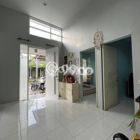 For Sale Rumah 2 Kamar Lokasi Strategis Nyaman dan Strategis di Taman For Sale Rumah 2 Kamar Lokasi Strategis Nyaman dan Strategis di Taman