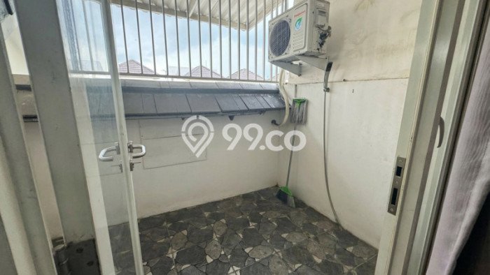 Dijual Cepat Rumah Bagus Siap Huni LB 100m2 di Taman, Sidoarjo Dijual Cepat Rumah Bagus Siap Huni LB 100m2 di Taman, Sidoarjo