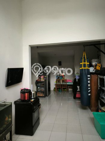 Rumah Modern Minimalis 3 KT Siap Huni di Taman Rumah Modern Minimalis 3 KT Siap Huni di Taman