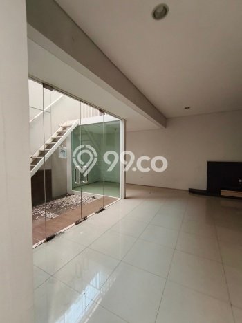 Rumah Kontrakan Jakarta Barat LT 162m2 LB 150m2 Kawasan Meruya Rumah Kontrakan Jakarta Barat LT 162m2 LB 150m2 Kawasan Meruya