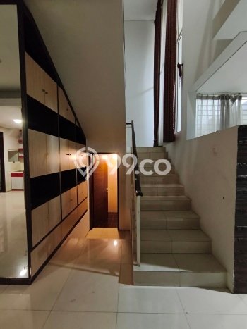 Rumah Kontrakan Jakarta Barat LT 162m2 LB 150m2 Kawasan Meruya Rumah Kontrakan Jakarta Barat LT 162m2 LB 150m2 Kawasan Meruya