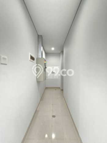 Unit Kantor Dijual di Tangerang LT 155m2 & LB 595m2 Unit Kantor Dijual di Tangerang LT 155m2 & LB 595m2