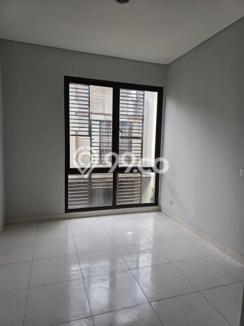 Rumah Modern 3 KT di BSD Green Wich Tangerang Unfurnished Rumah Modern 3 KT di BSD Green Wich Tangerang Unfurnished