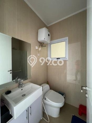 Rumah Luxury Modern Tanpa Renovasi di BSD Green Wich Tangerang Rumah Luxury Modern Tanpa Renovasi di BSD Green Wich Tangerang