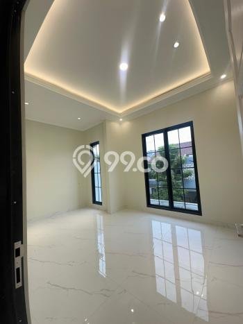 Rumah Luxury Modern Tanpa Renovasi di BSD Kencana Loka Tangerang Rumah Luxury Modern Tanpa Renovasi di BSD Kencana Loka Tangerang