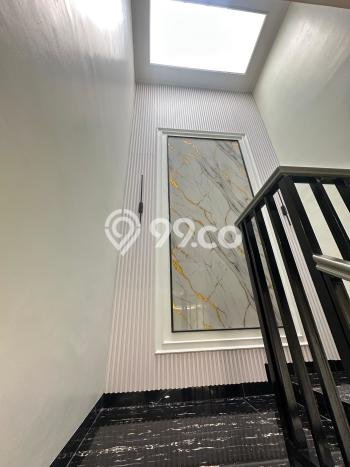 Rumah Luxury Modern Tanpa Renovasi di BSD Kencana Loka Tangerang Rumah Luxury Modern Tanpa Renovasi di BSD Kencana Loka Tangerang