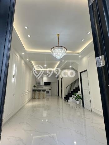 Rumah Luxury Modern Tanpa Renovasi di BSD Kencana Loka Tangerang Rumah Luxury Modern Tanpa Renovasi di BSD Kencana Loka Tangerang