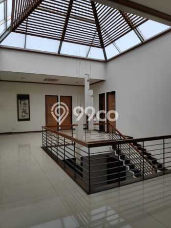 Best Deal Hunian Mewah Ideal dan Luas di Menteng, Jakarta Pusat Best Deal Hunian Mewah Ideal dan Luas di Menteng, Jakarta Pusat