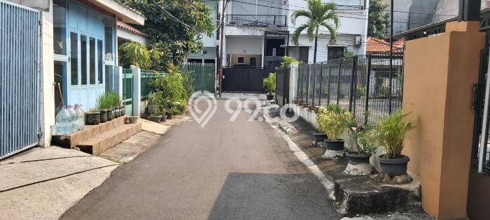 For Sale Hunian Rumah Terawat 3 KT di Tomang, Jakarta Barat For Sale Hunian Rumah Terawat 3 KT di Tomang, Jakarta Barat