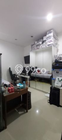 For Sale! Premium House LT 135m2 Desain Modern di Tomang For Sale! Premium House LT 135m2 Desain Modern di Tomang