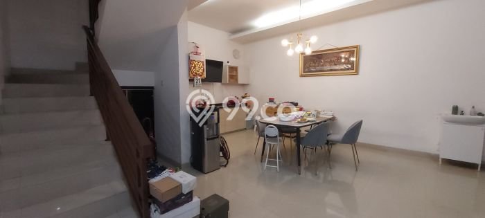 For Sale! Premium House LT 135m2 Desain Modern di Tomang For Sale! Premium House LT 135m2 Desain Modern di Tomang