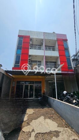 Ruko disewakan di Kebon Jeruk Jakarta Barat dengan luas bangunan 300m2 Ruko disewakan di Kebon Jeruk Jakarta Barat dengan luas bangunan 300m2