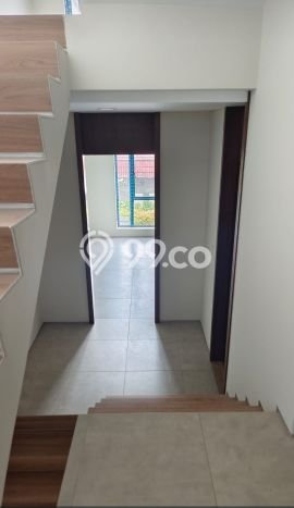 Dijual Rumah Modern 3 KT di Duri Kepa, Jakarta Barat Dijual Rumah Modern 3 KT di Duri Kepa, Jakarta Barat