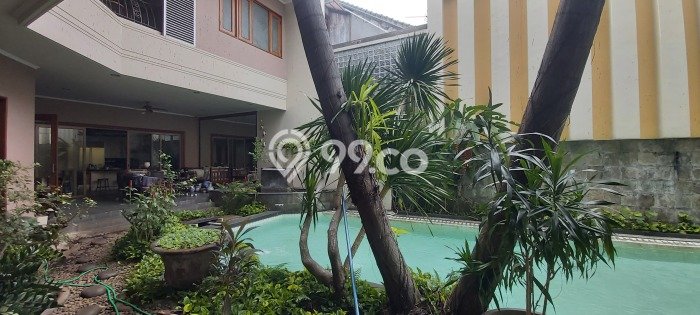 Rumah Elit Modern Tanpa Renovasi di Pondok Indah Jakarta Selatan Rumah Elit Modern Tanpa Renovasi di Pondok Indah Jakarta Selatan