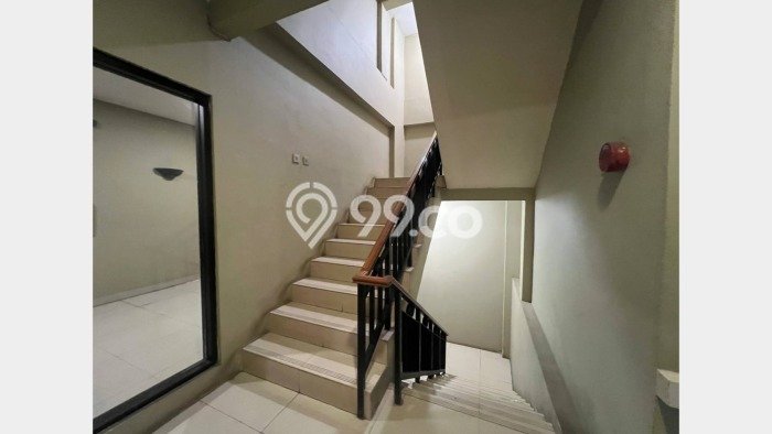 LOKASI PREMIUM! Hotel Kawasan , Luas 1400m2m², Lokasi Mainroad LOKASI PREMIUM! Hotel Kawasan , Luas 1400m2m², Lokasi Mainroad