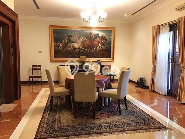 HOT OFFER Rumah Premium 4 BR Disewakan di Jakarta Pusat Siap Huni HOT OFFER Rumah Premium 4 BR Disewakan di Jakarta Pusat Siap Huni