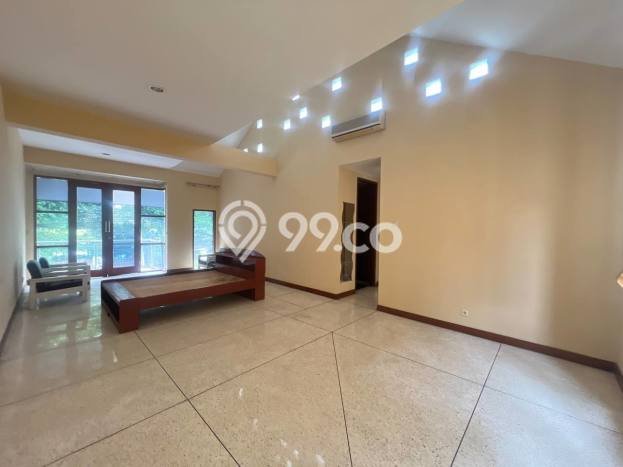 Sewa Rumah Bagus di Menteng Harga Rp 550 Juta/ Tahun Sewa Rumah Bagus di Menteng Harga Rp 550 Juta/ Tahun