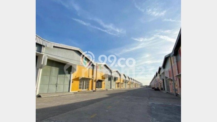 Unit Gudang Dijual di Benowo Surabaya Luas Bangunan 300m2 Unit Gudang Dijual di Benowo Surabaya Luas Bangunan 300m2