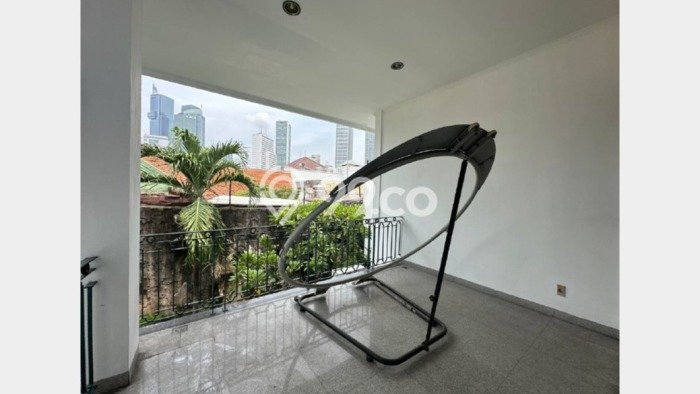 For Sale Rumah Mewah Exclusive di Menteng, Jakarta Pusat For Sale Rumah Mewah Exclusive di Menteng, Jakarta Pusat