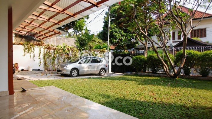 Rumah Mewah Dijual LT 738m2 di Menteng, Jakarta Pusat Rumah Mewah Dijual LT 738m2 di Menteng, Jakarta Pusat