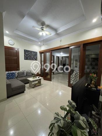 Dijual Kost Strategis di Kelapa Dua, Tangerang 13 KT, 13 KM, Luas Bangunan 220m2 Dijual Kost Strategis di Kelapa Dua, Tangerang 13 KT, 13 KM, Luas Bangunan 220m2