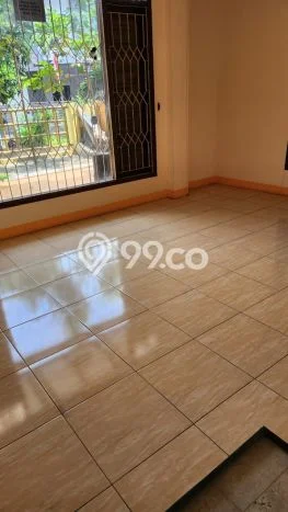 Disewakan! Rumah 4 Kamar Tidur &
4 Kamar Mandi di BSD Giri Loka, Tangerang Disewakan! Rumah 4 Kamar Tidur &
4 Kamar Mandi di BSD Giri Loka, Tangerang