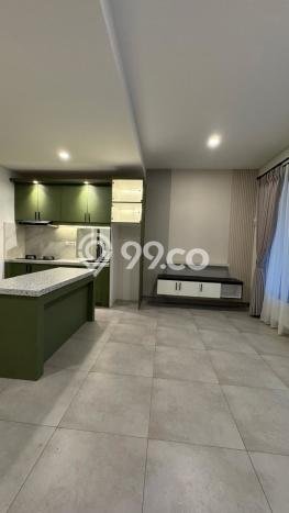 Disewakan! Rumah 4 Kamar Tidur &
2 Kamar Mandi di BSD, Tangerang Disewakan! Rumah 4 Kamar Tidur &
2 Kamar Mandi di BSD, Tangerang
