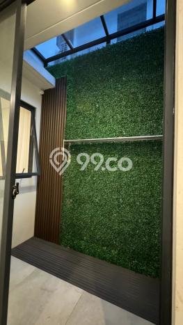 Disewakan! Rumah 4 Kamar Tidur &
2 Kamar Mandi di BSD, Tangerang Disewakan! Rumah 4 Kamar Tidur &
2 Kamar Mandi di BSD, Tangerang
