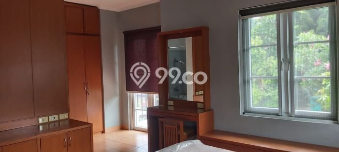 Jarang Ada! Rumah Kontrakan 4 Kamar Bagus Siap Huni BSD Taman Provence Jarang Ada! Rumah Kontrakan 4 Kamar Bagus Siap Huni BSD Taman Provence