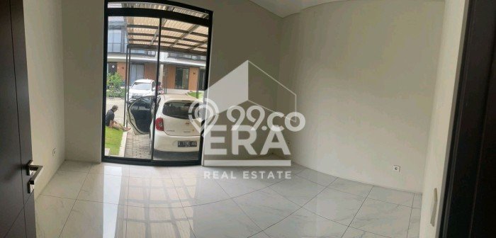 Jual Rumah Mewah Megah Dengan View Eksklusif di Kota Baru Parahyangan, Bandung Jual Rumah Mewah Megah Dengan View Eksklusif di Kota Baru Parahyangan, Bandung