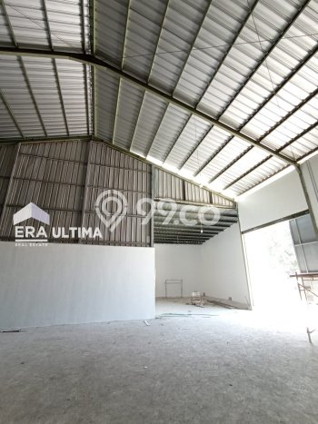 FOR RENT! Gudang di Soekarno Hatta Cocok untuk Bisnis 700m2 FOR RENT! Gudang di Soekarno Hatta Cocok untuk Bisnis 700m2